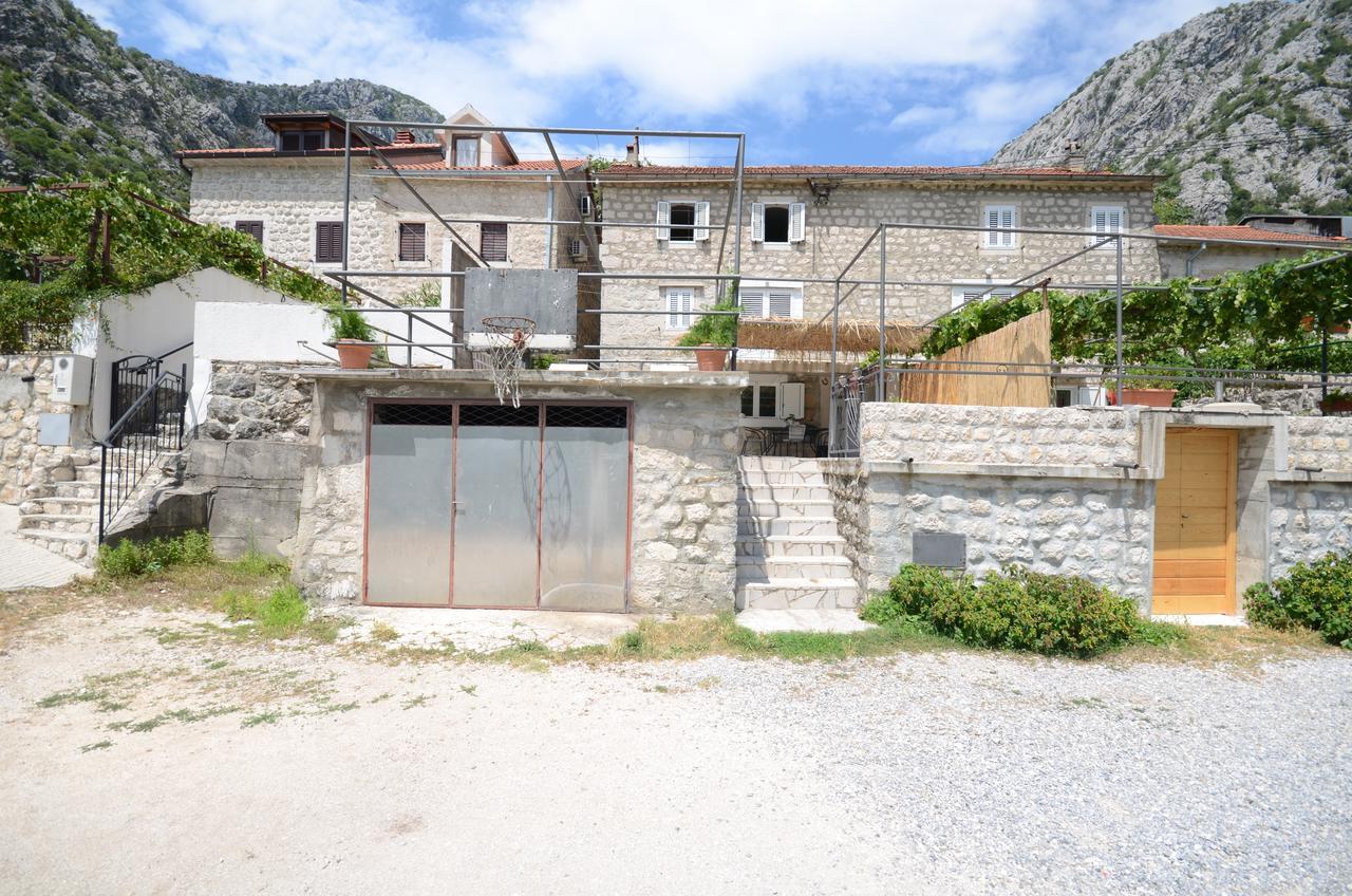 Stone House Dragutinovic Διαμέρισμα Κότορ Εξωτερικό φωτογραφία